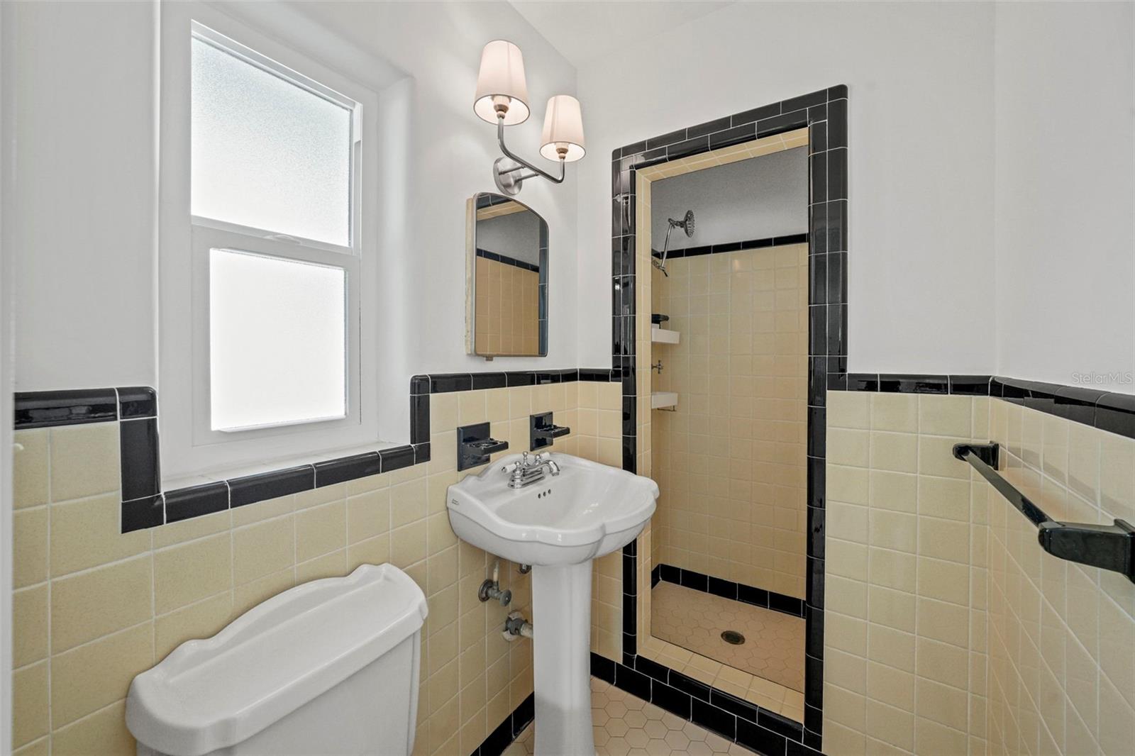 Bedroom 4 Ensuite Bathroom