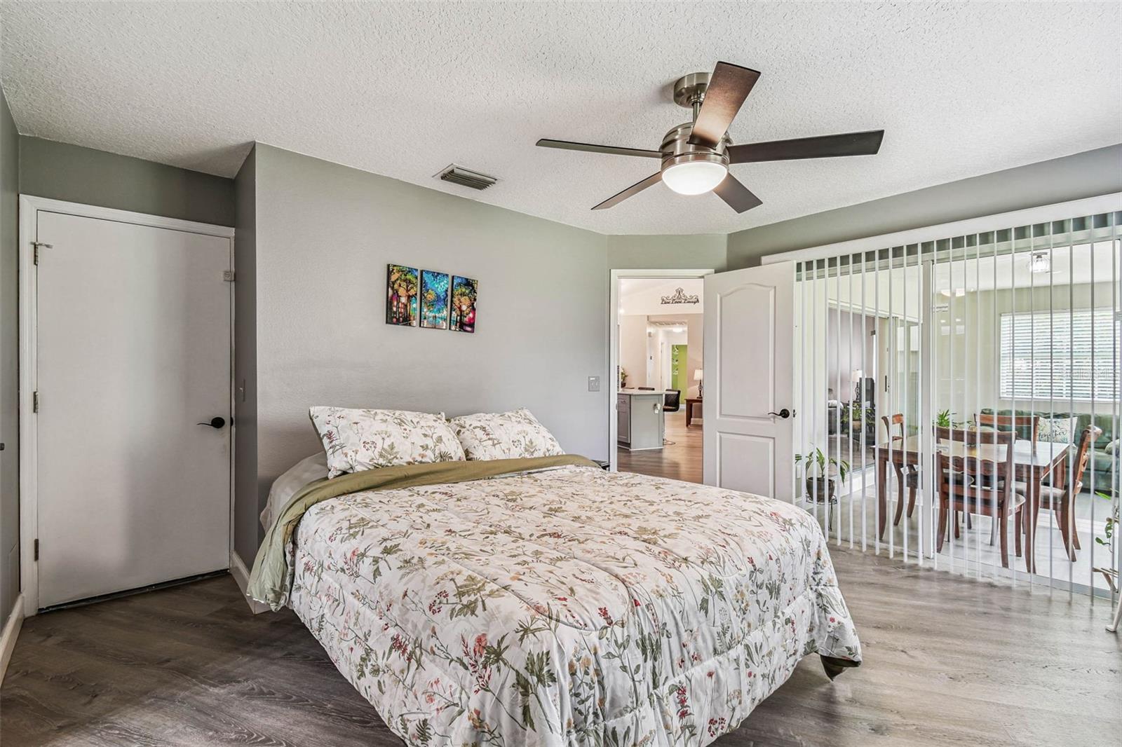 1st Primary Suite with private entrance & access to main house