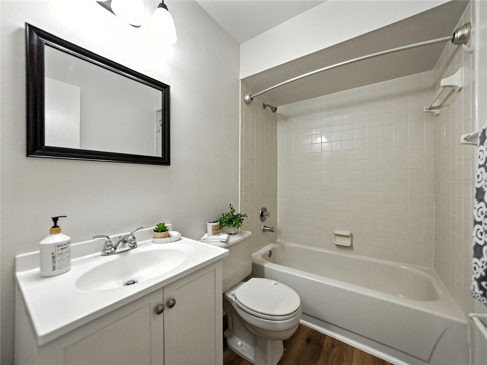 1st Primary Suite Bath