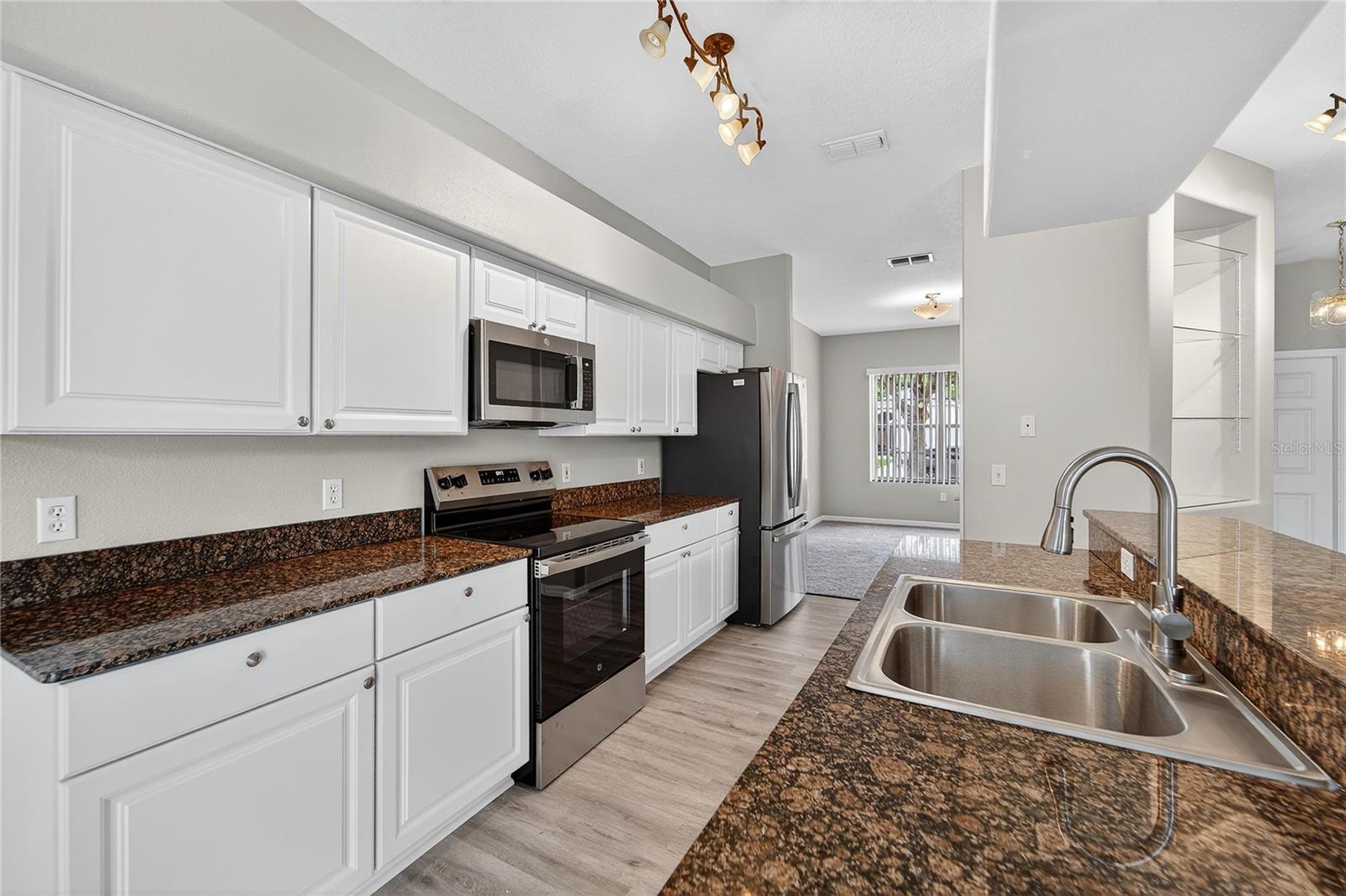 Kitchen - 1