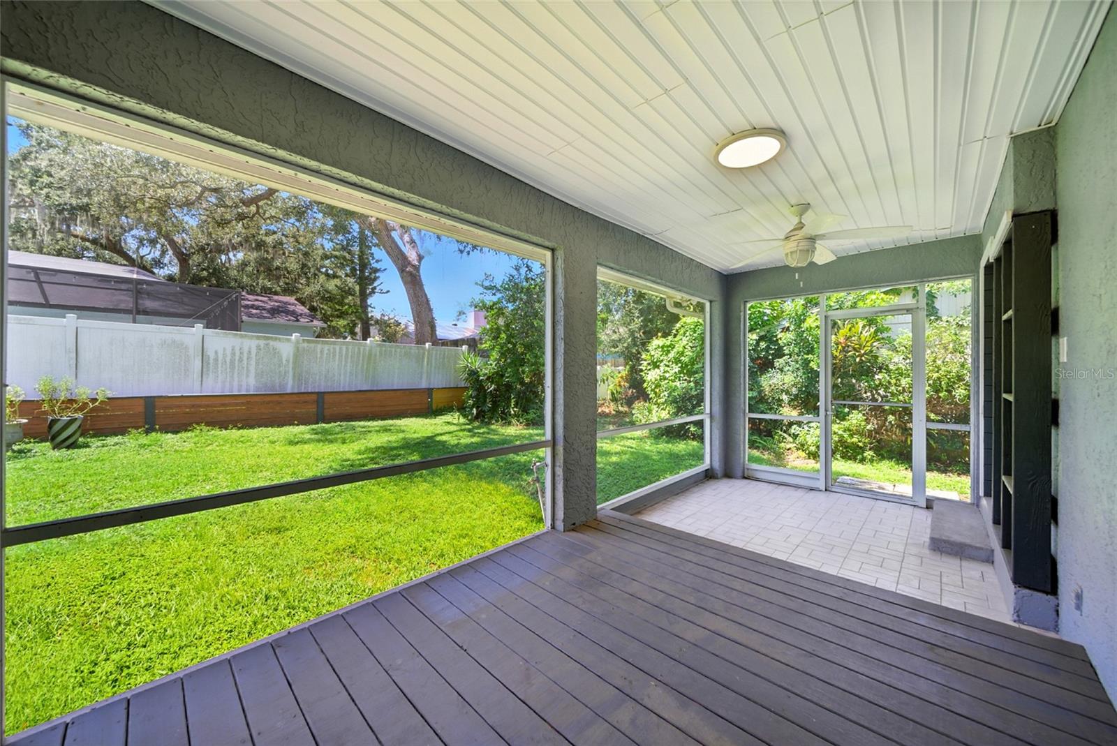 Screened in rear porch