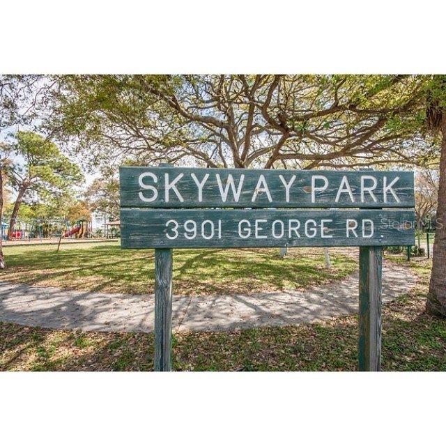 Skyway Park 3 blocks away... playground, tennis, sports fields, and more