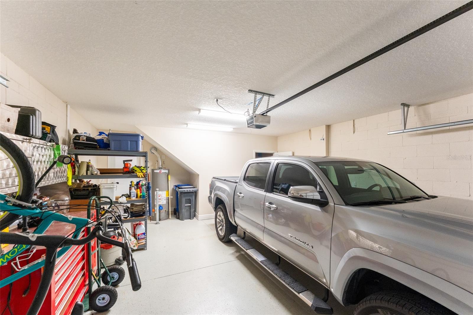 2 Car Garage