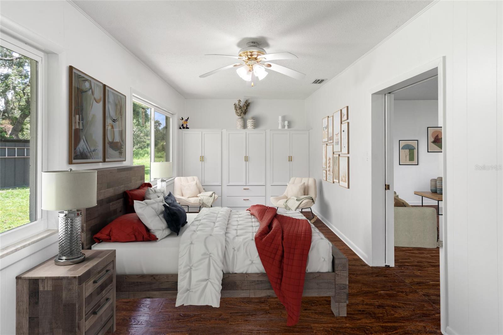Master bedroom w/ built in wardrobes