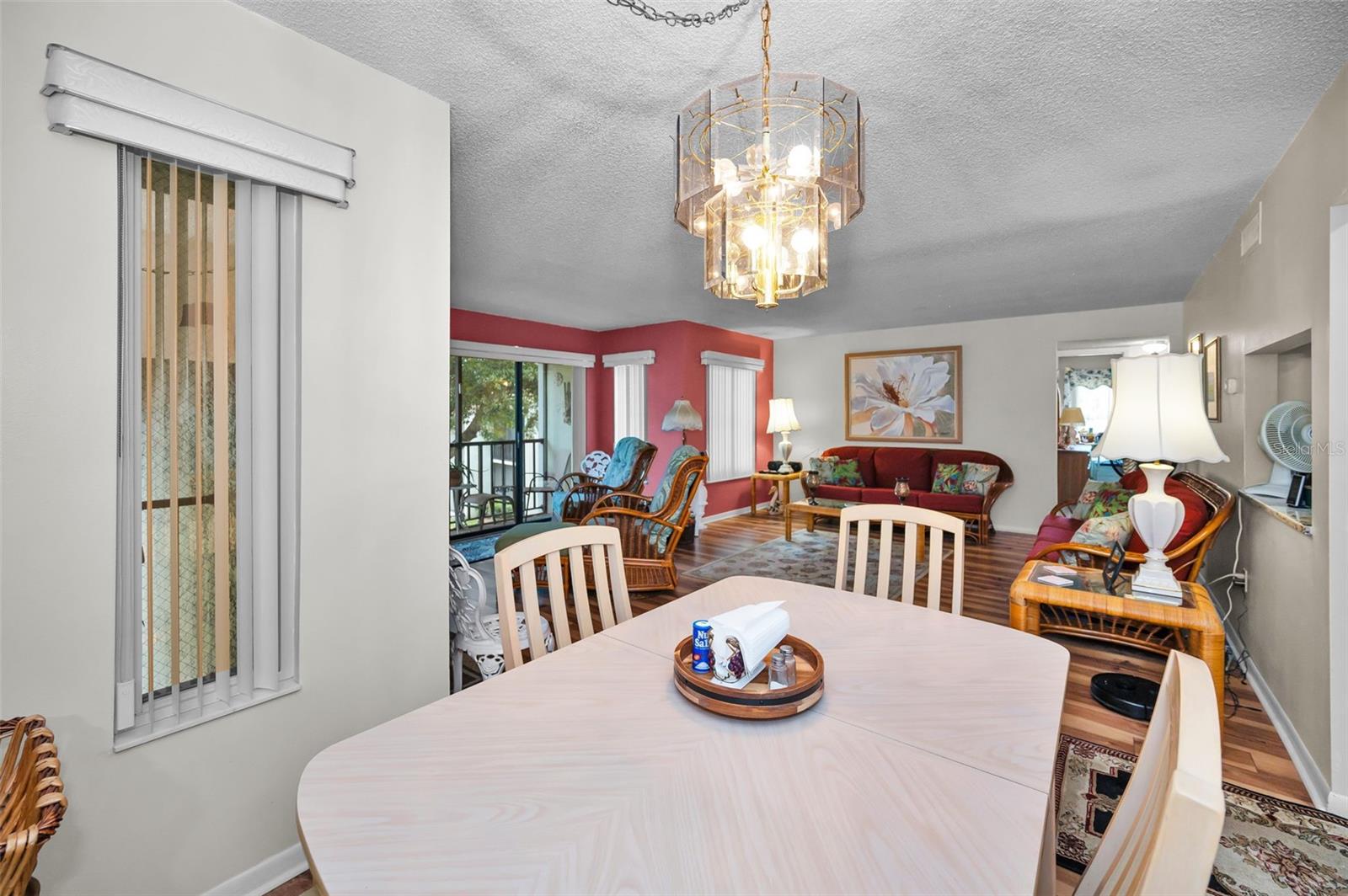 Dinette Area
