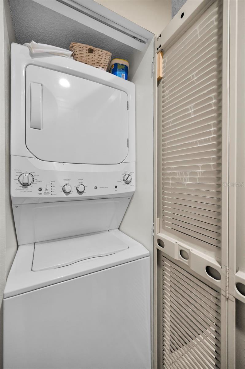 Washer/Dryer