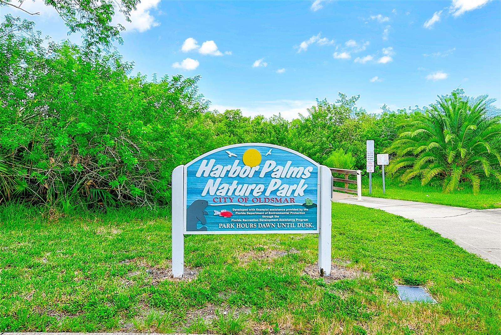 Entrance to Nature trail to Sheffield Park