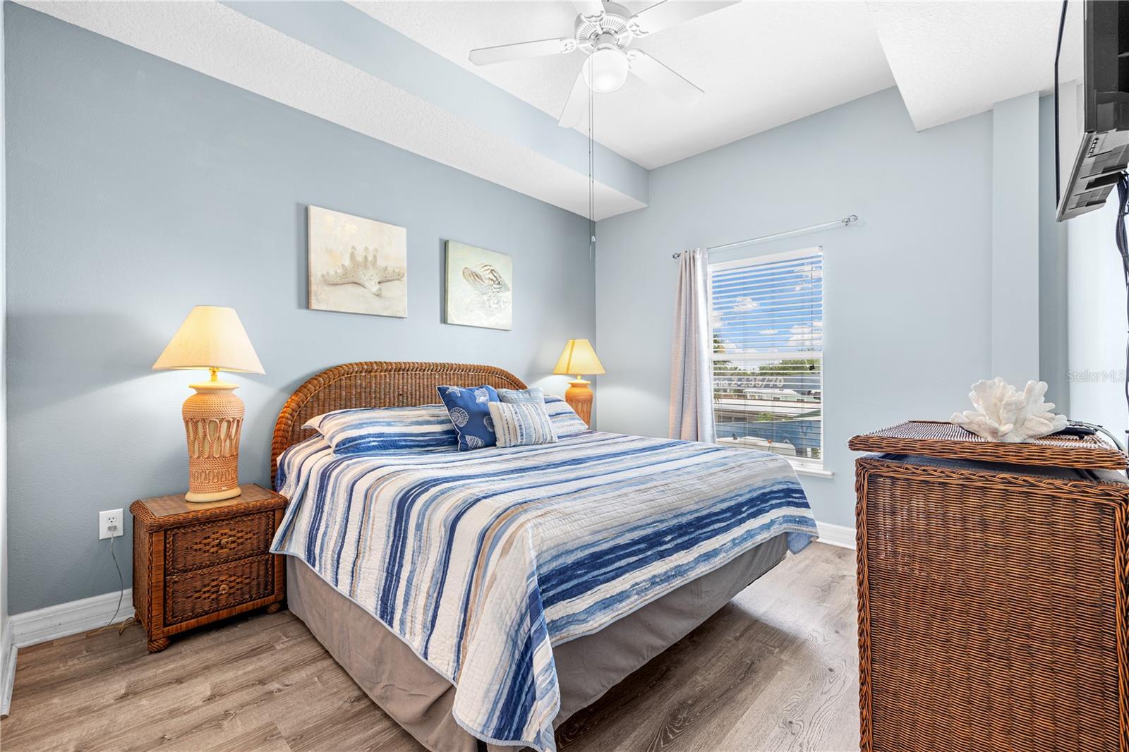 With gorgeous views of the intracoastal