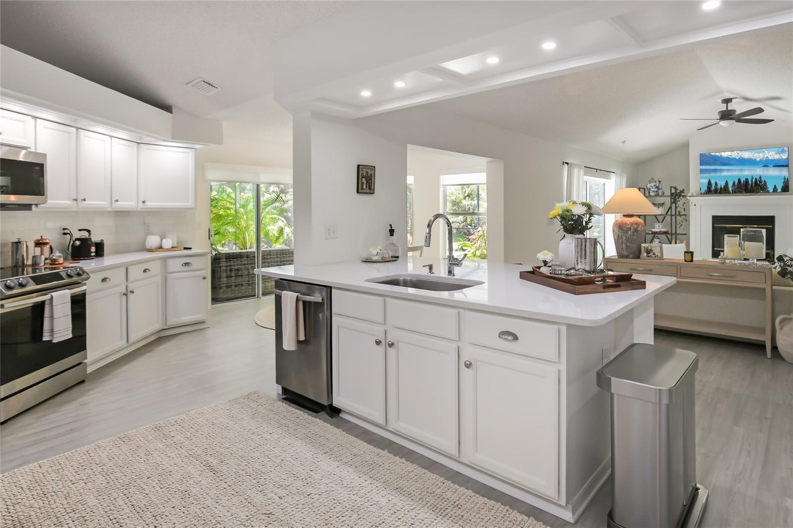 WELL APPOINTED KITCHEN WITH PLENTY OF STORAGE