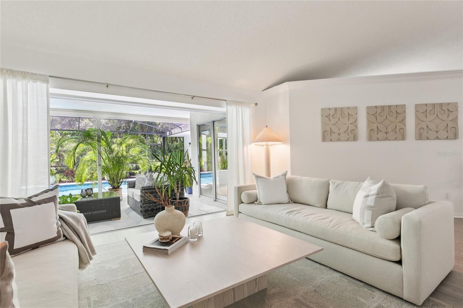 BEAUTIFUL VIEW FROM YOUR LIVING ROOM