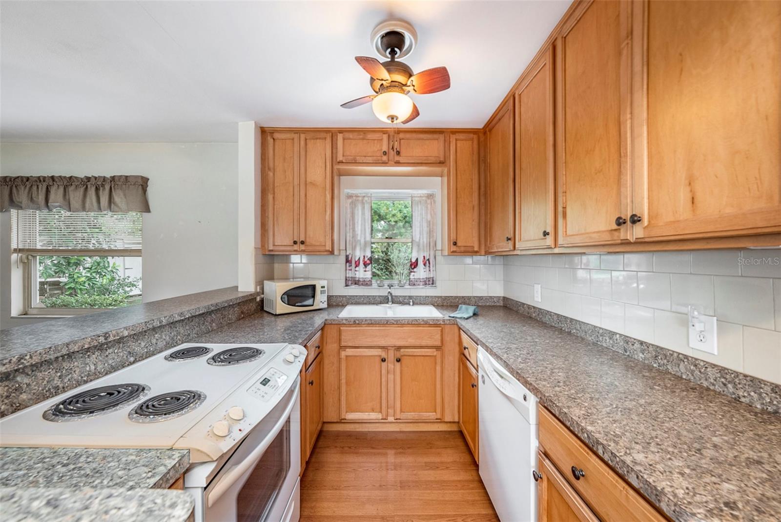 42" cabinets too!