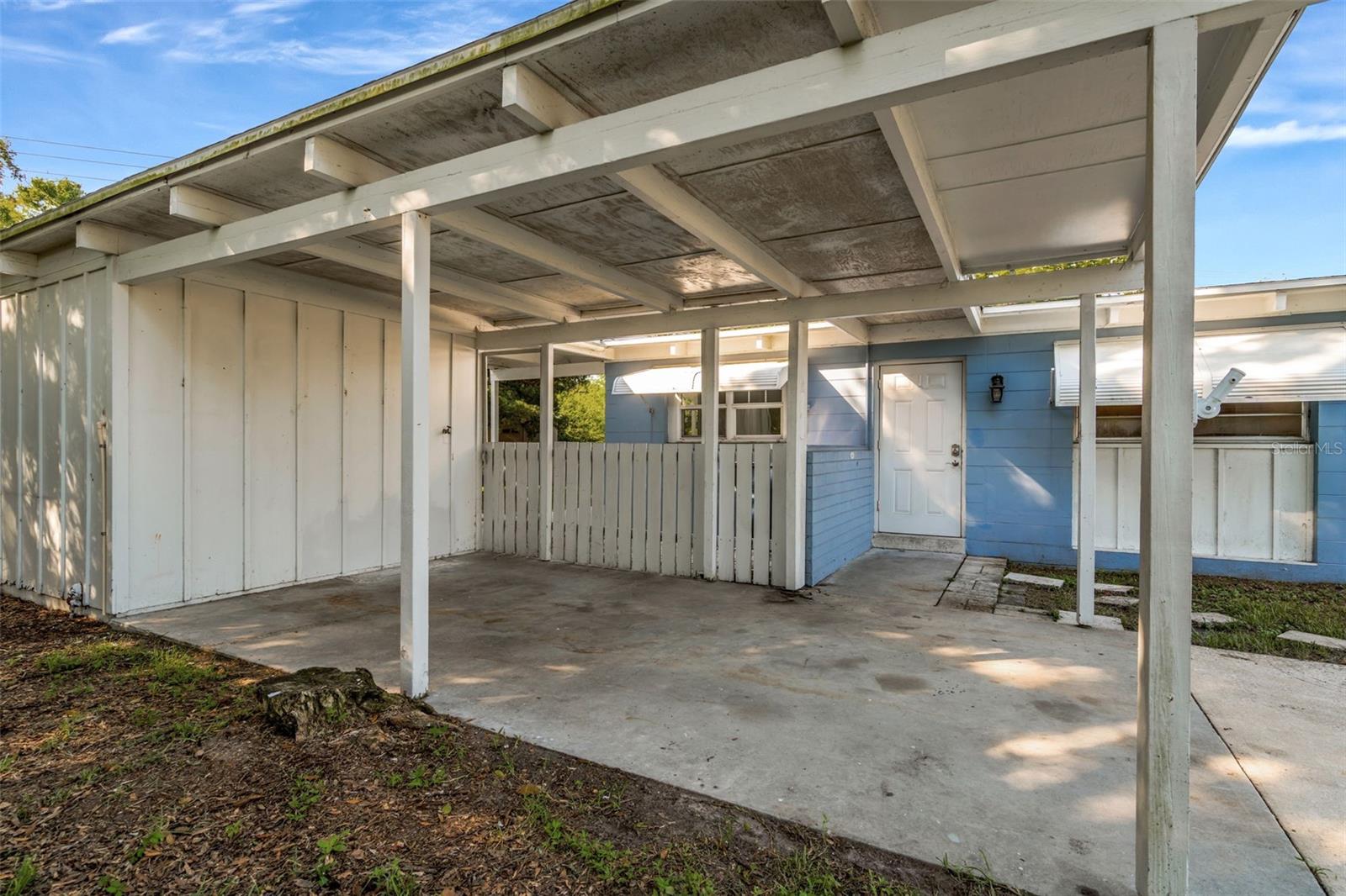 Carport