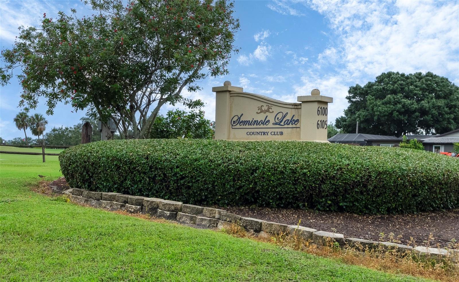 Entrance to the Seminole Lake Country Club and Tennis, short walk from the property