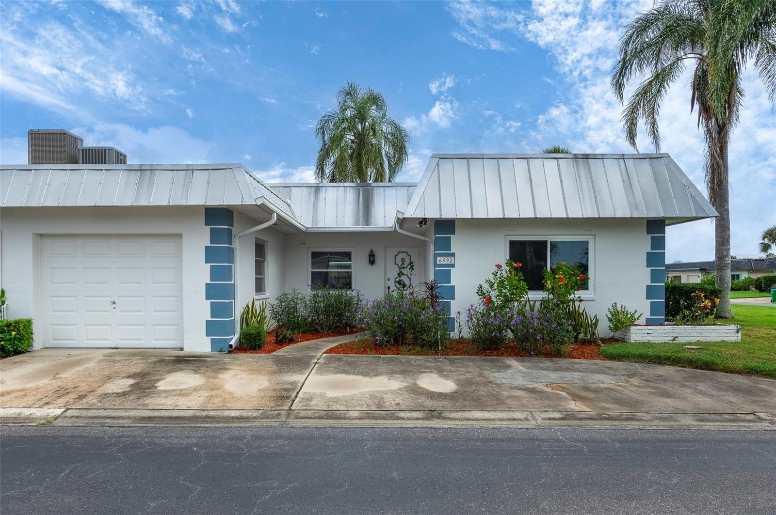 Make your MOVE! https://visithome.ai/AhKeA6RGjLtaWKcGZmbAEJ?mu=m&t=1756245437
