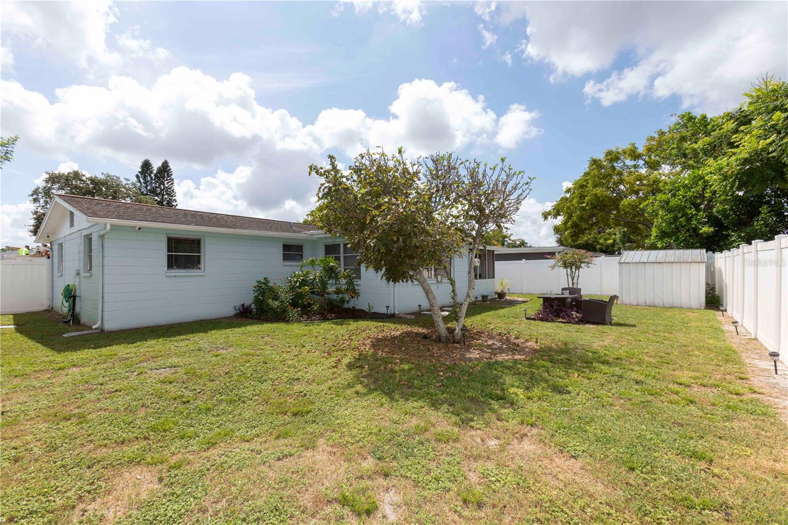 Full Back Yard