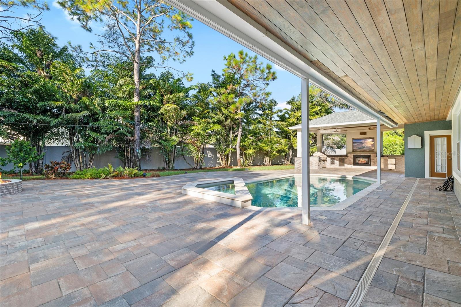 Covered Lanai