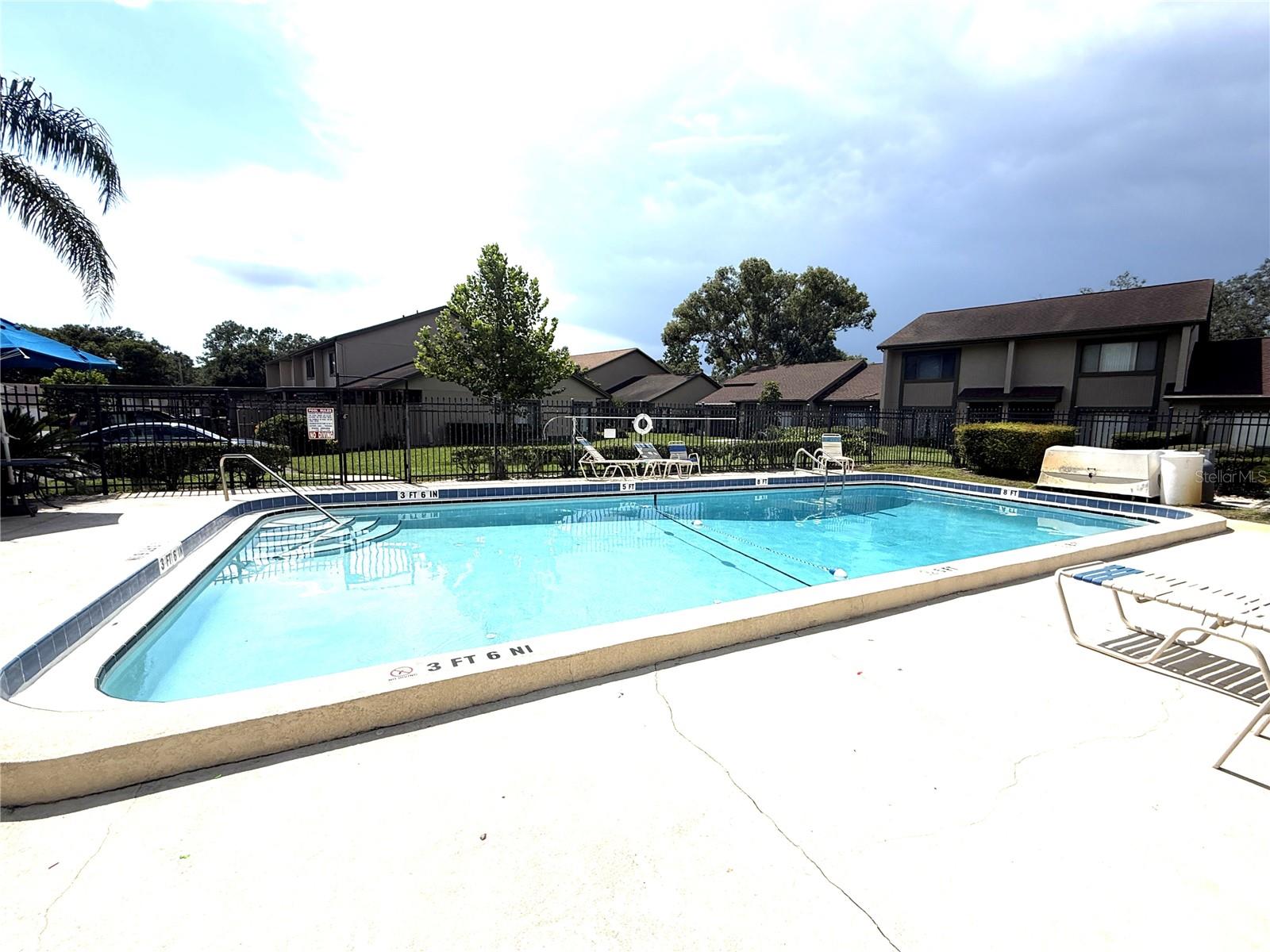 closest community pool