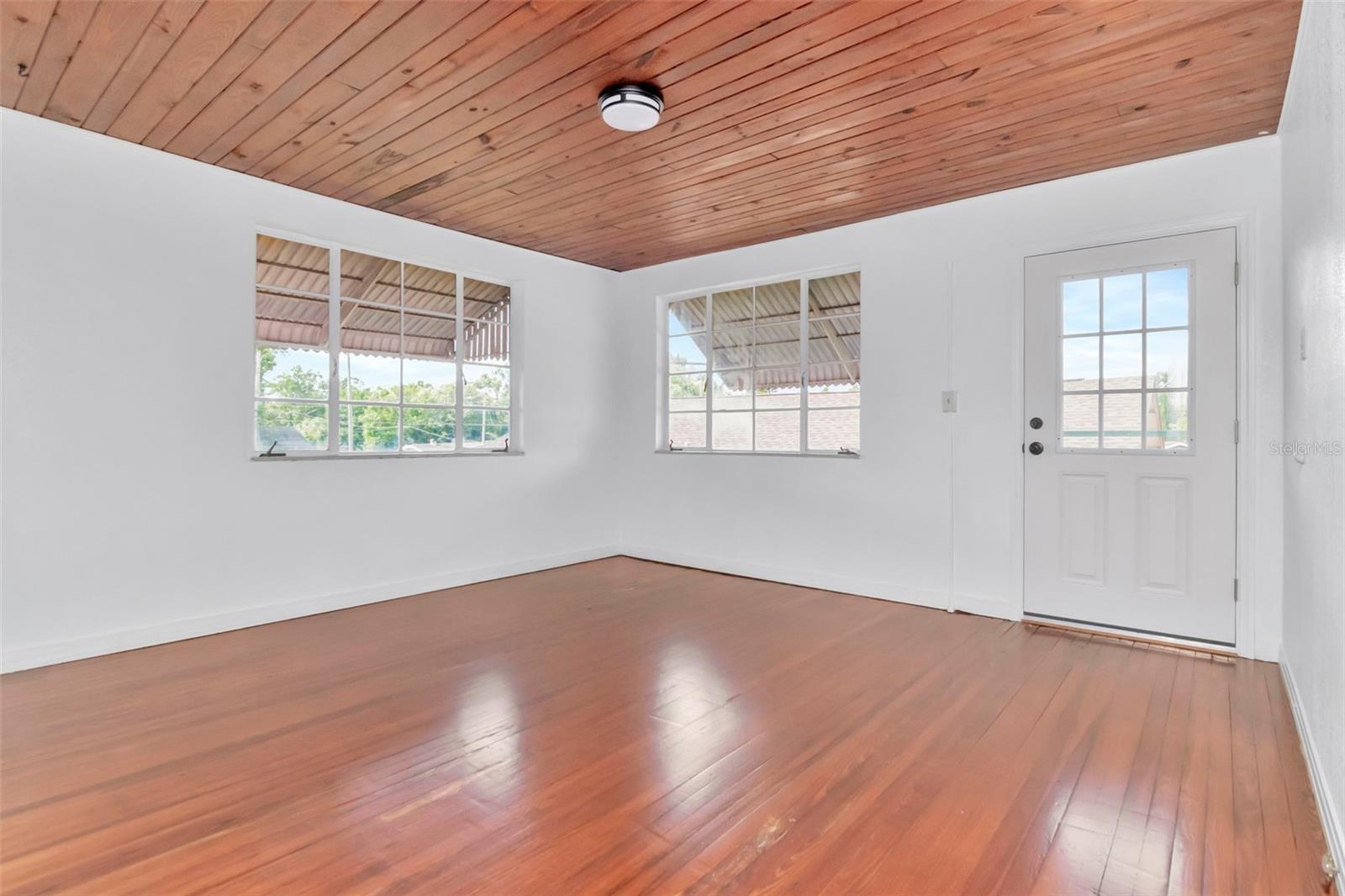 2nd Level Entry / Living Room