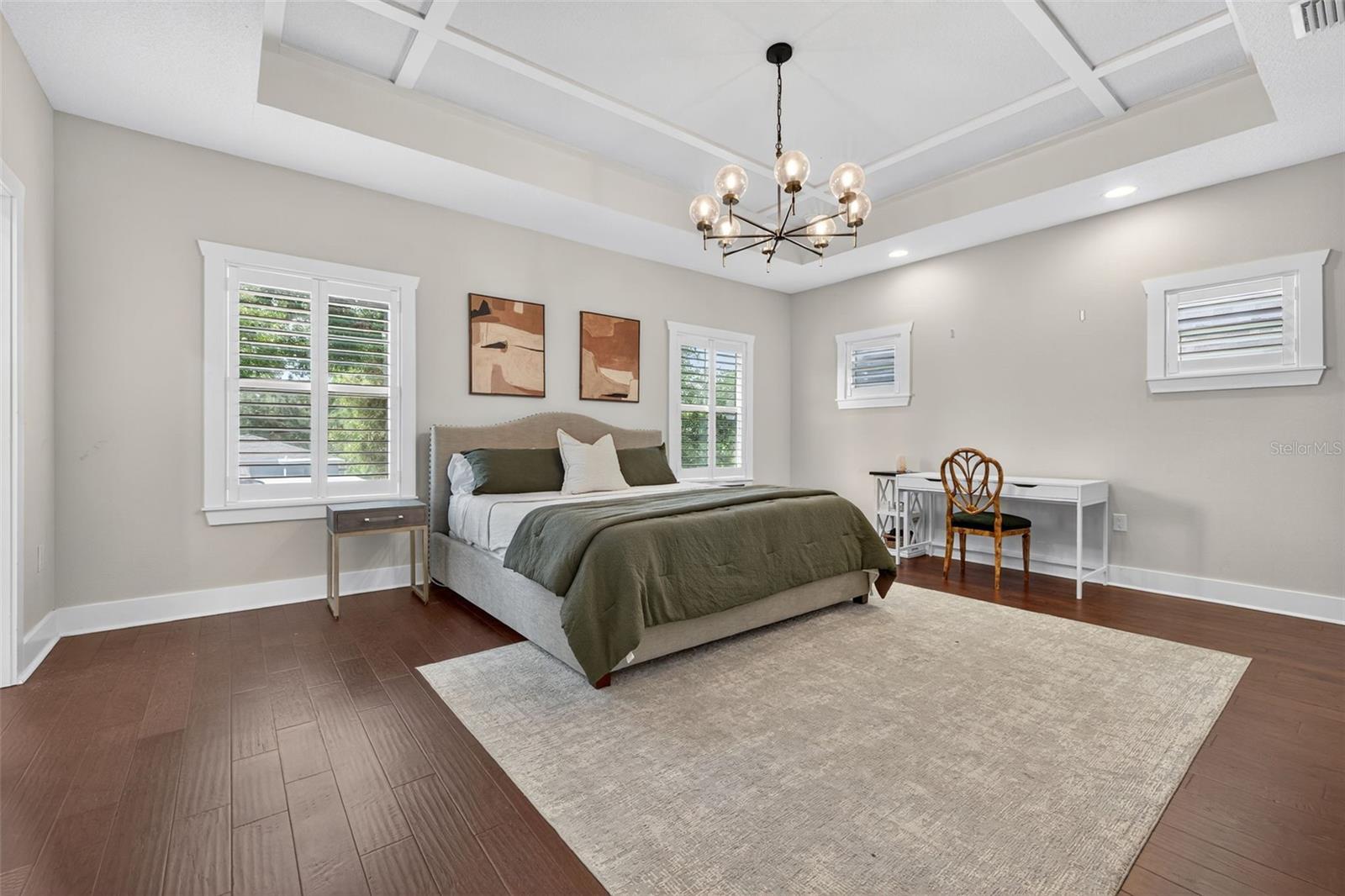 Primary suite