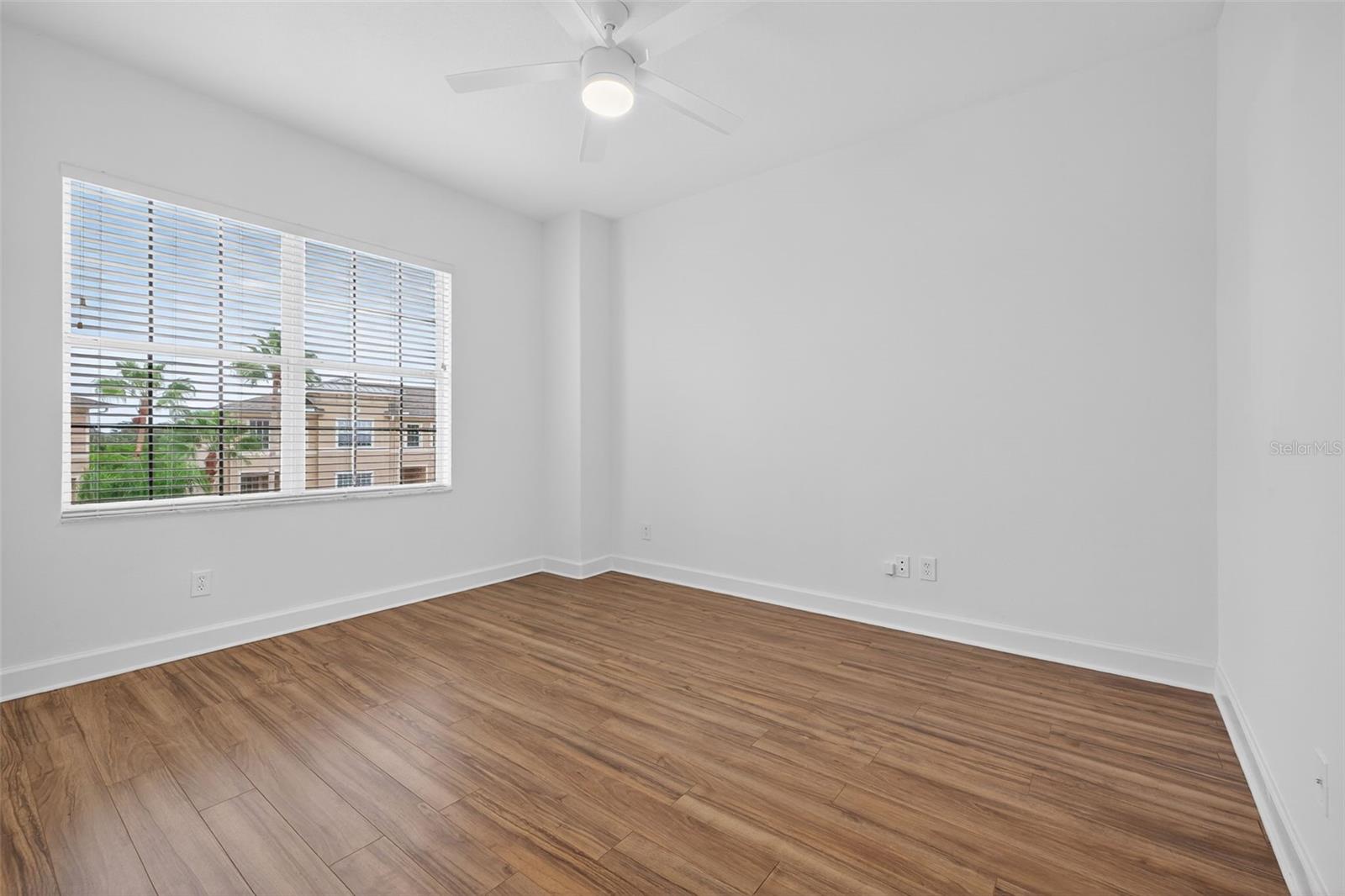 Guest bedroom