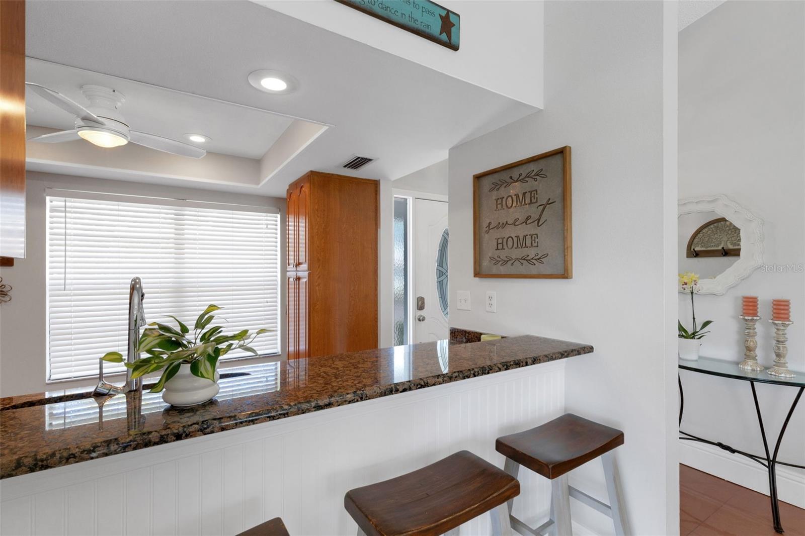 Breakfast bar