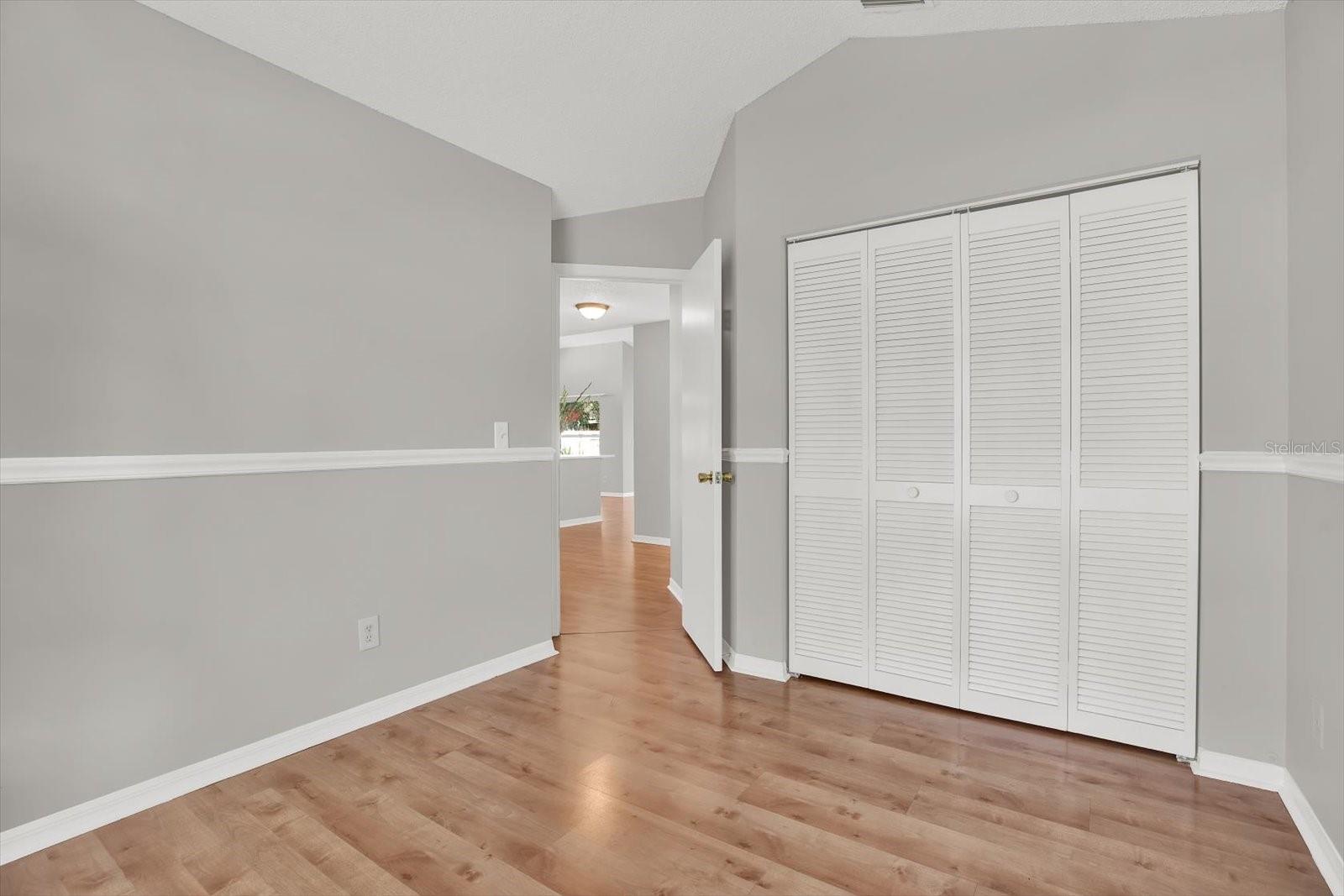 2nd bedroom