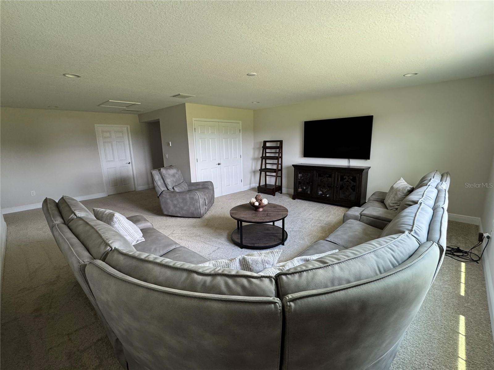 Upstairs Bonus Room