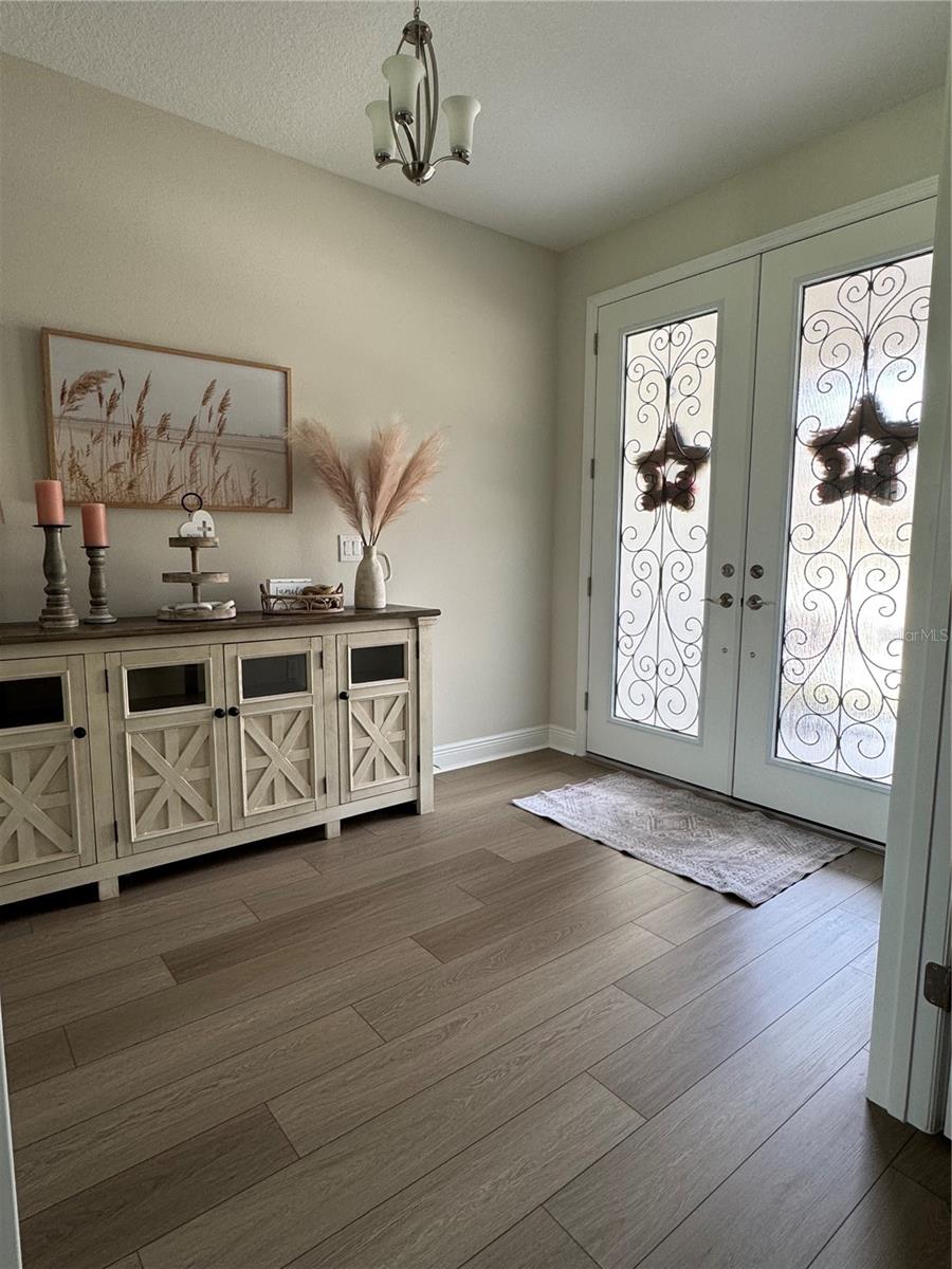 Foyer/Entryway