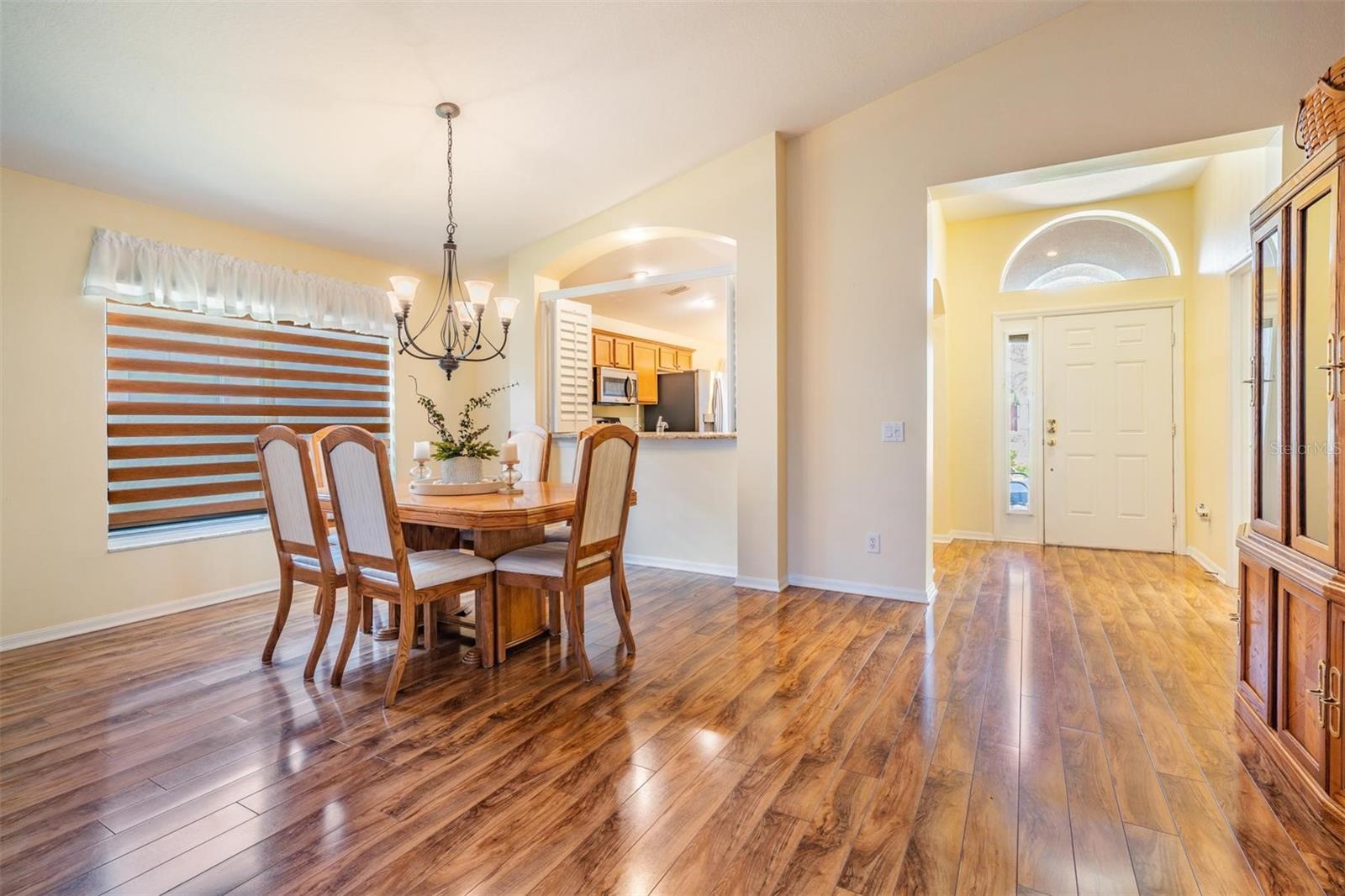 Dining area views foyer
