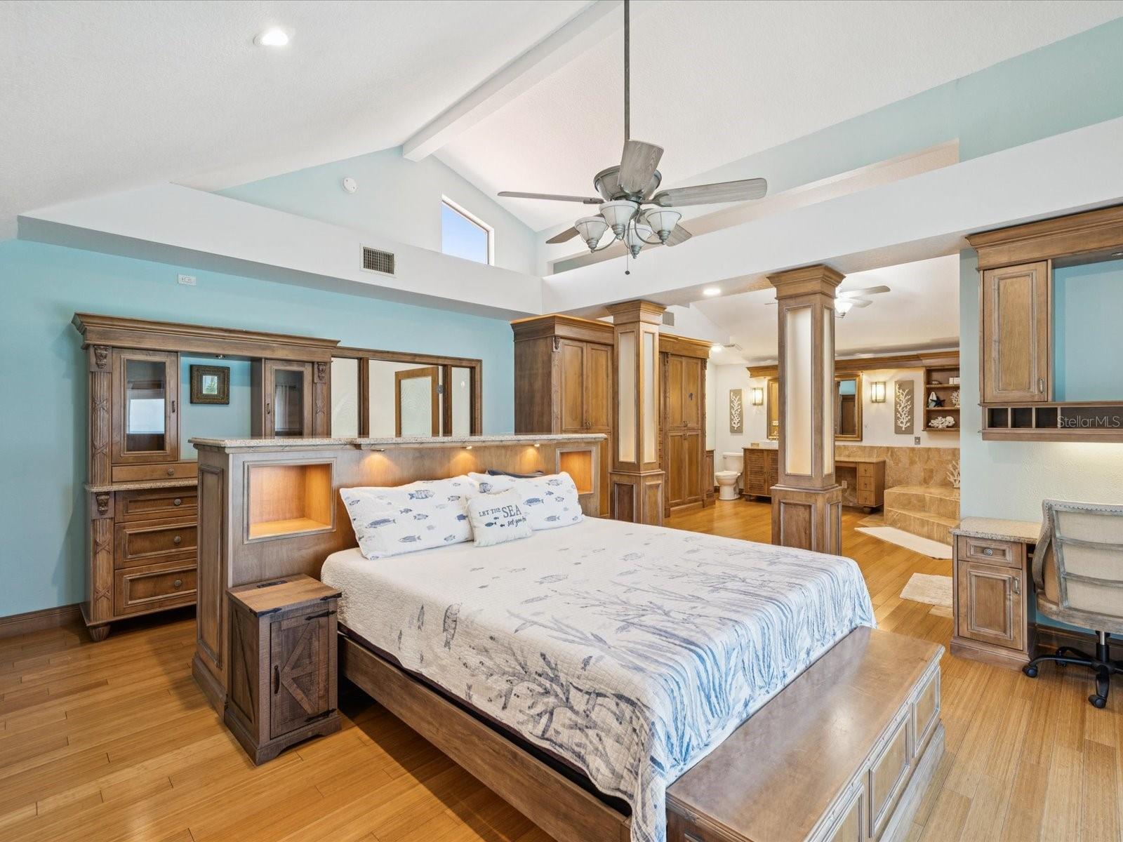 Watch virtual tour for more details