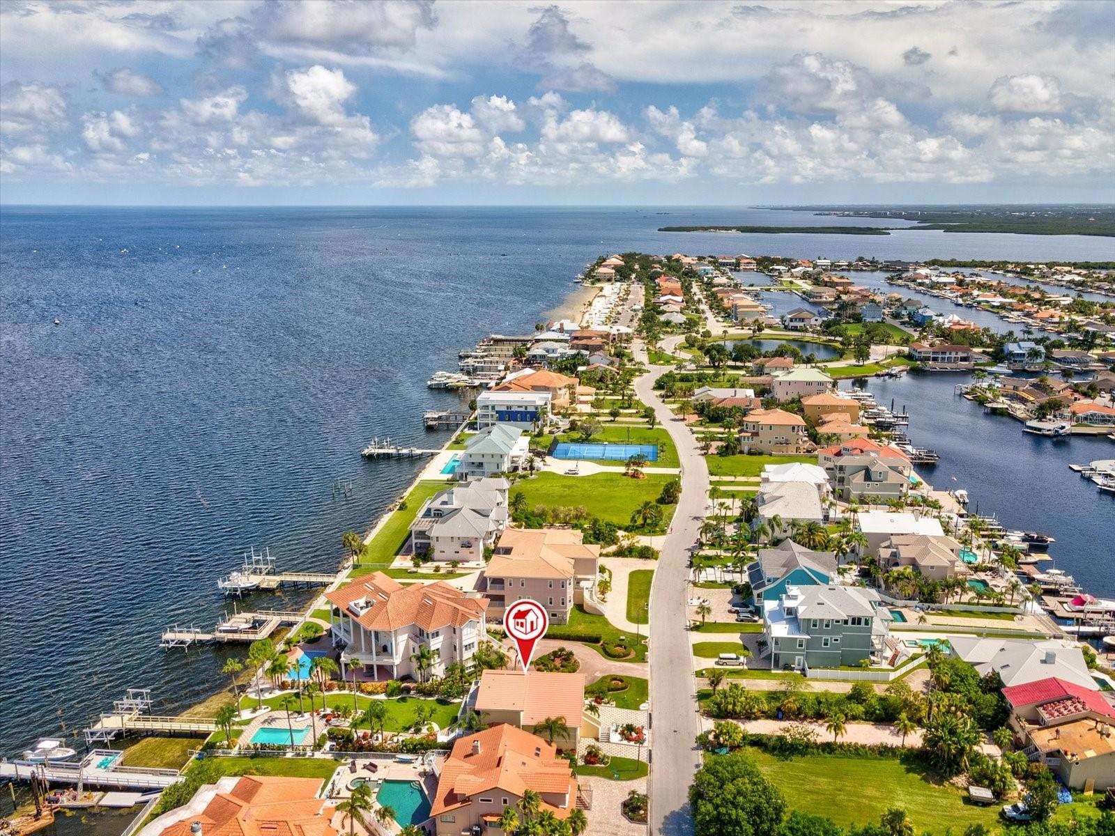 Watch virtual tour for more details