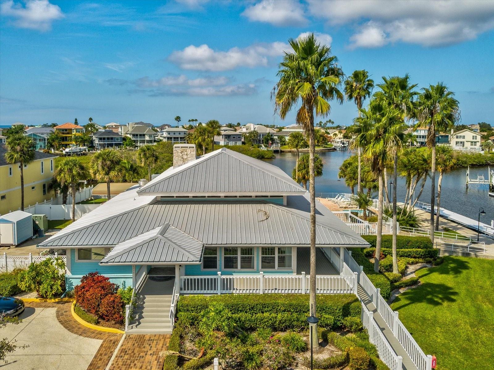 Gulf Harbors Beach Club