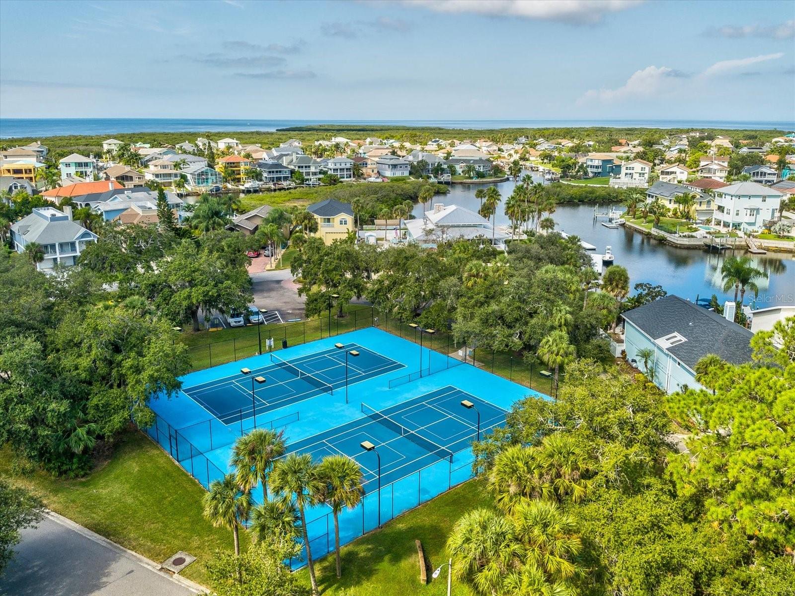 Gulf Harbors Beach Club