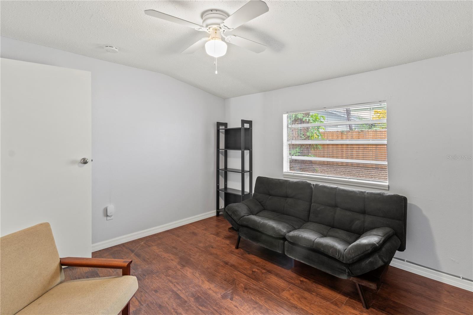 Flex Room