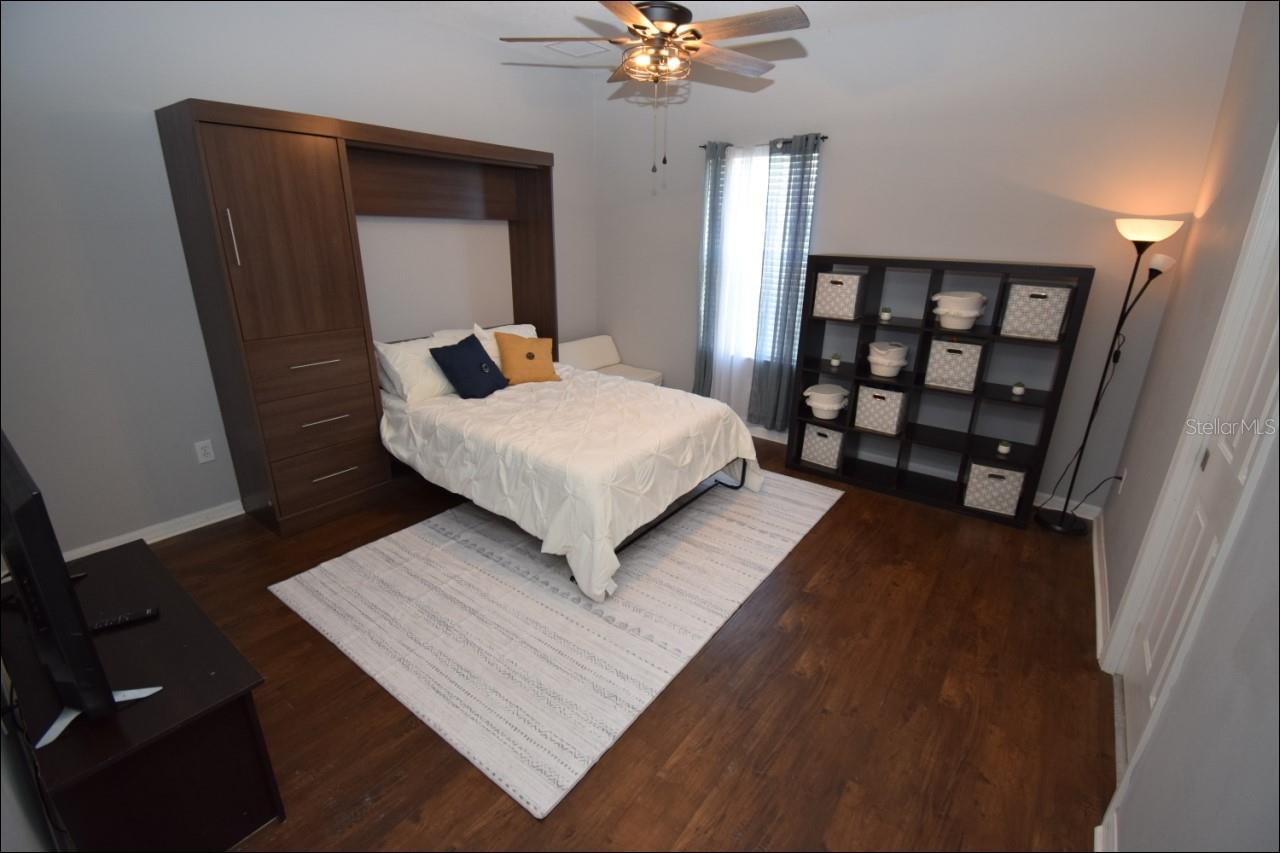 Downstairs Bedroom #5 - Murphy bed