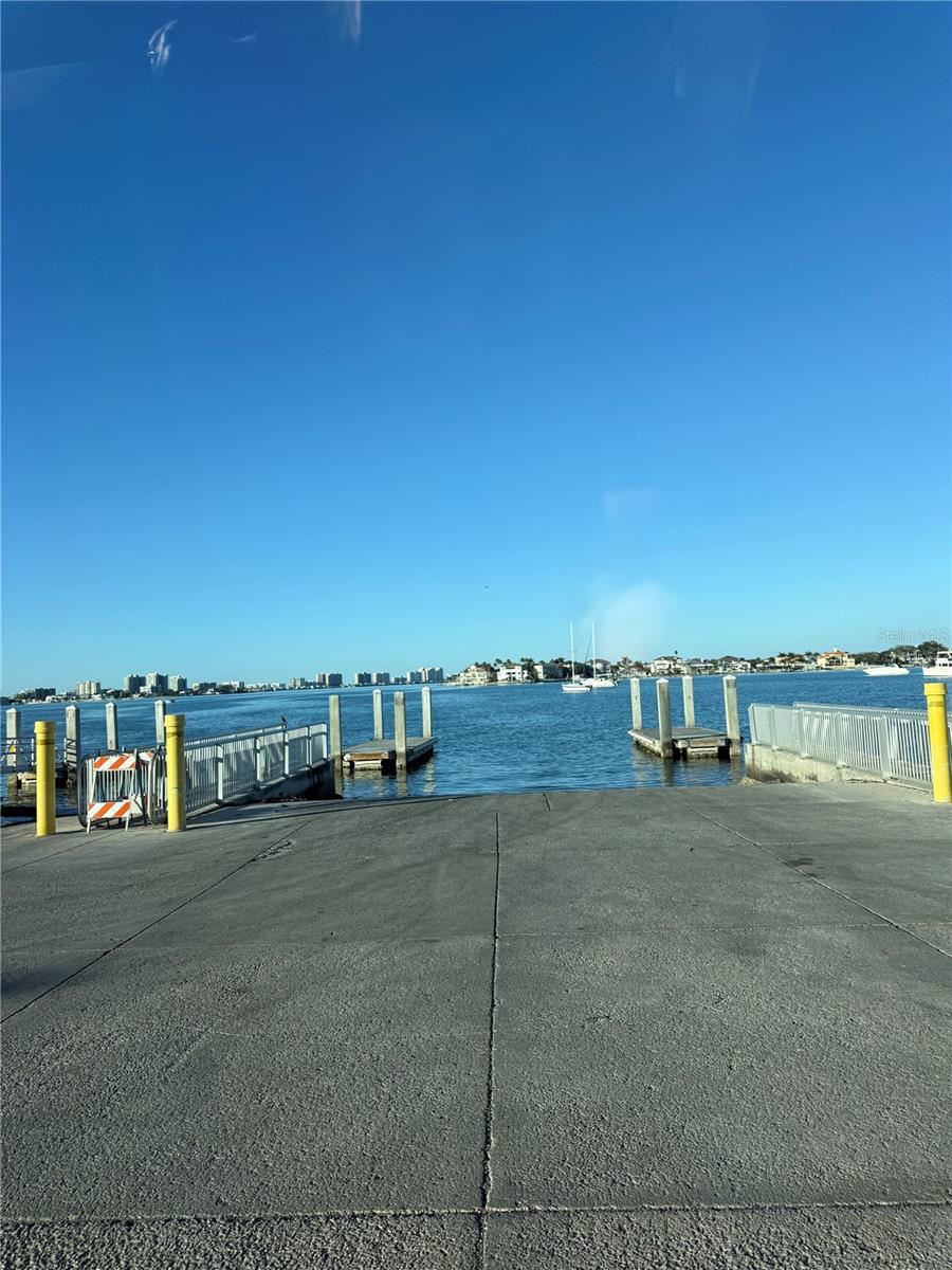 Trailer your boat to the Bellaire Beach boat ramp and fishing Pier