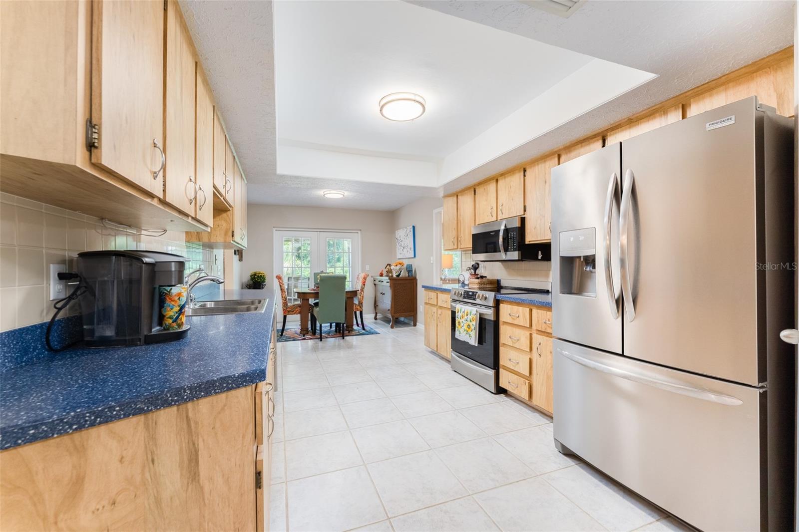 Retro Kitchen