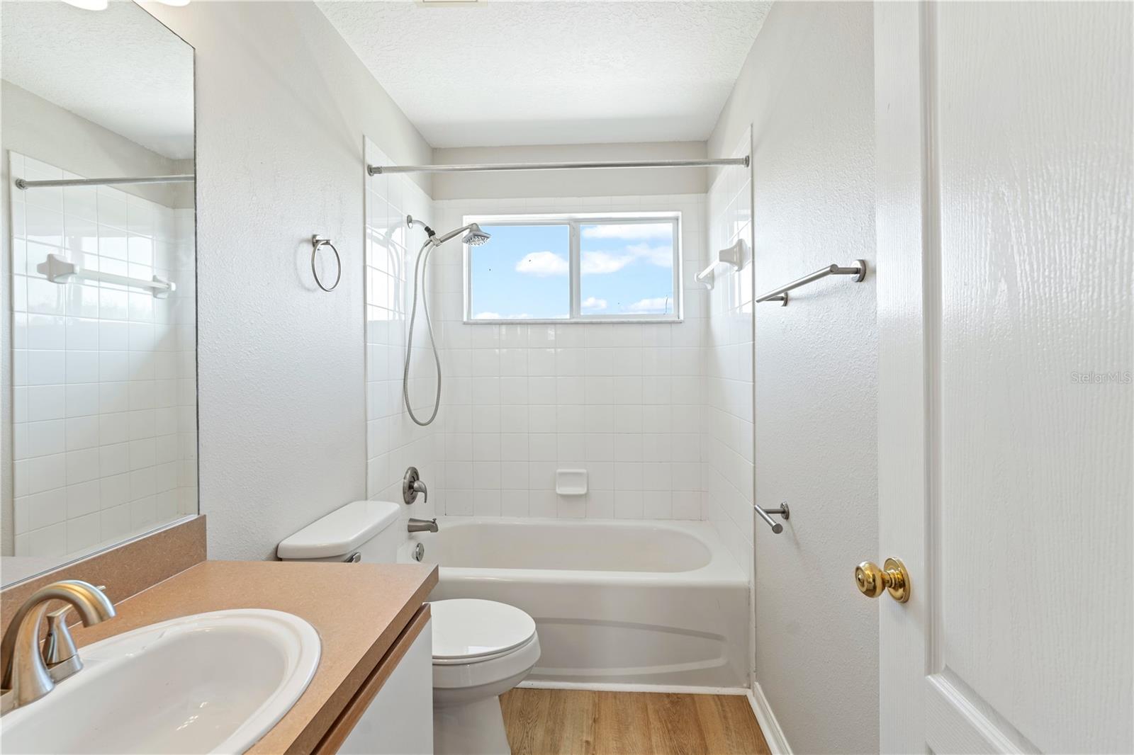 Secondary Bath