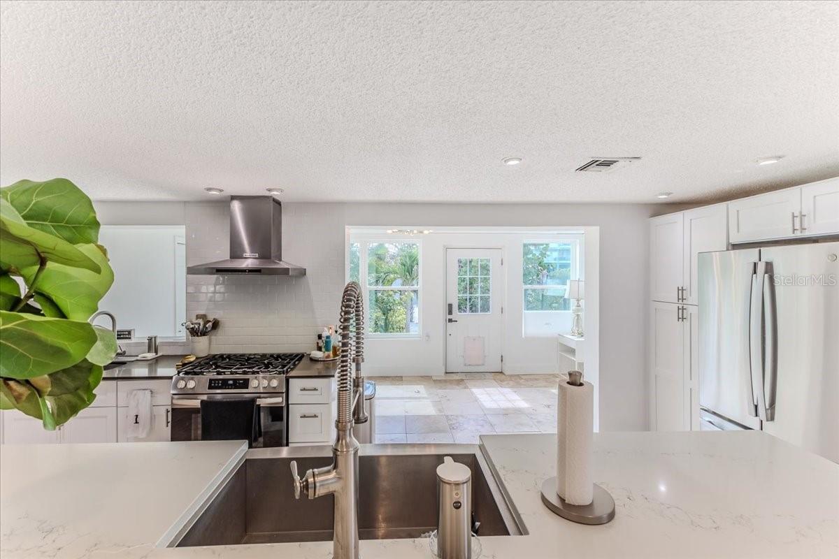 Kitchen to Dining Area