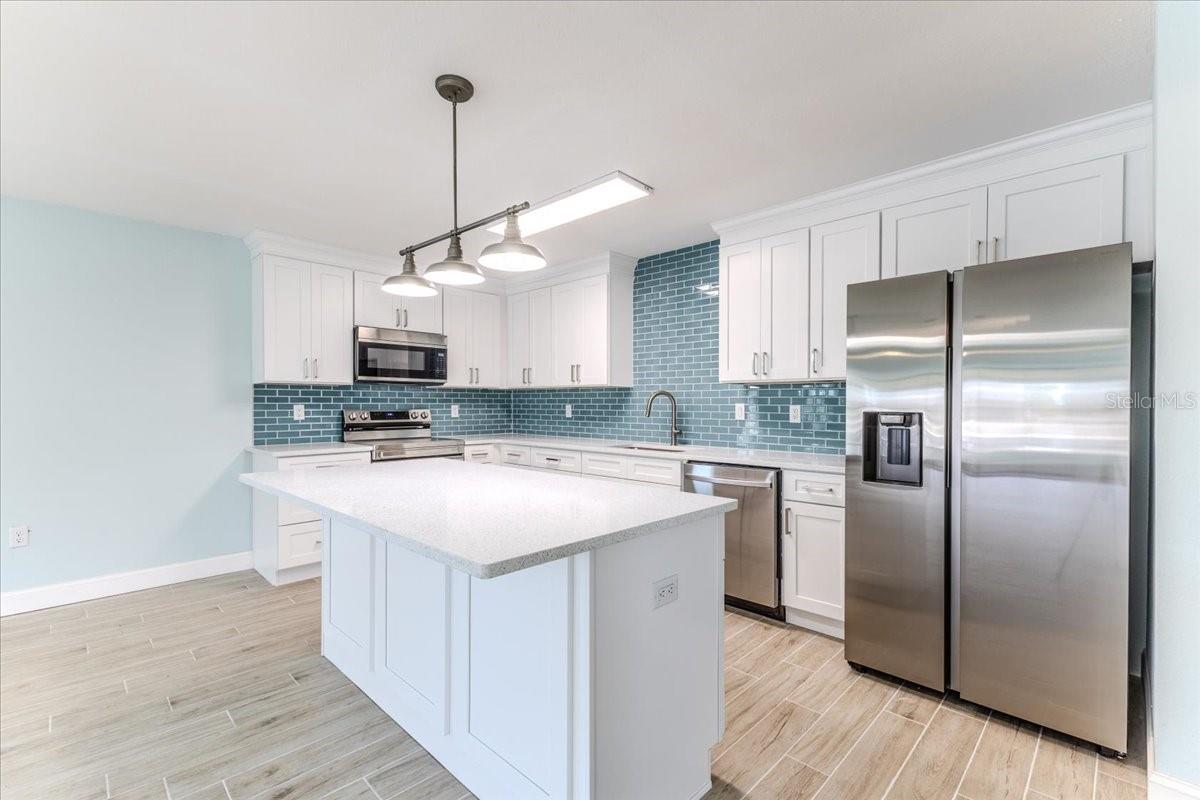 Quartz Counters
