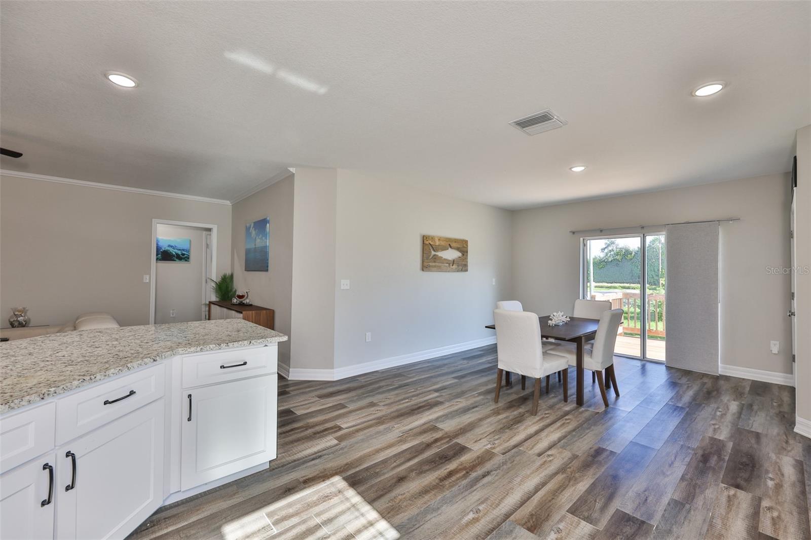 Kitchen/Dining Room