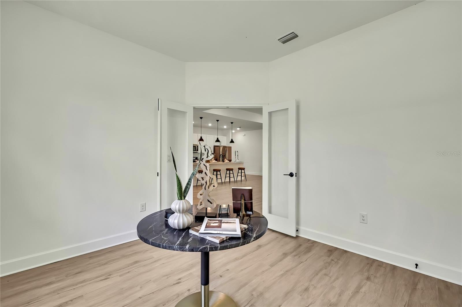 Office/ BR 5