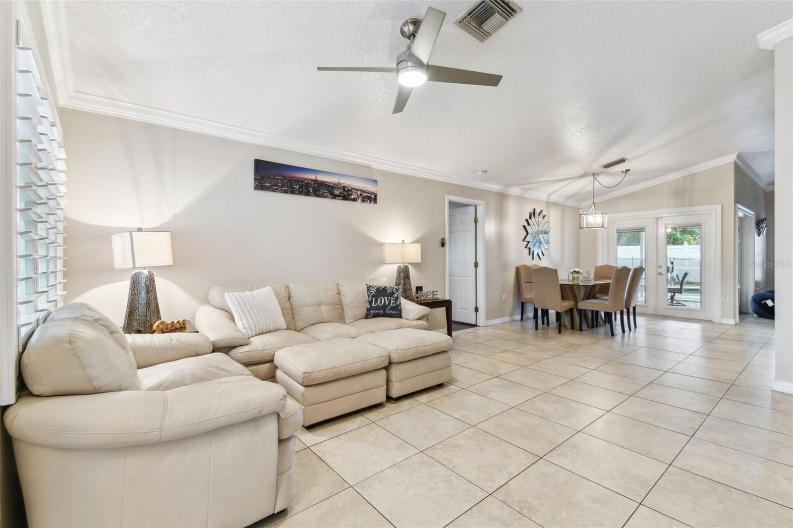 Great room/Dining open floor plan
