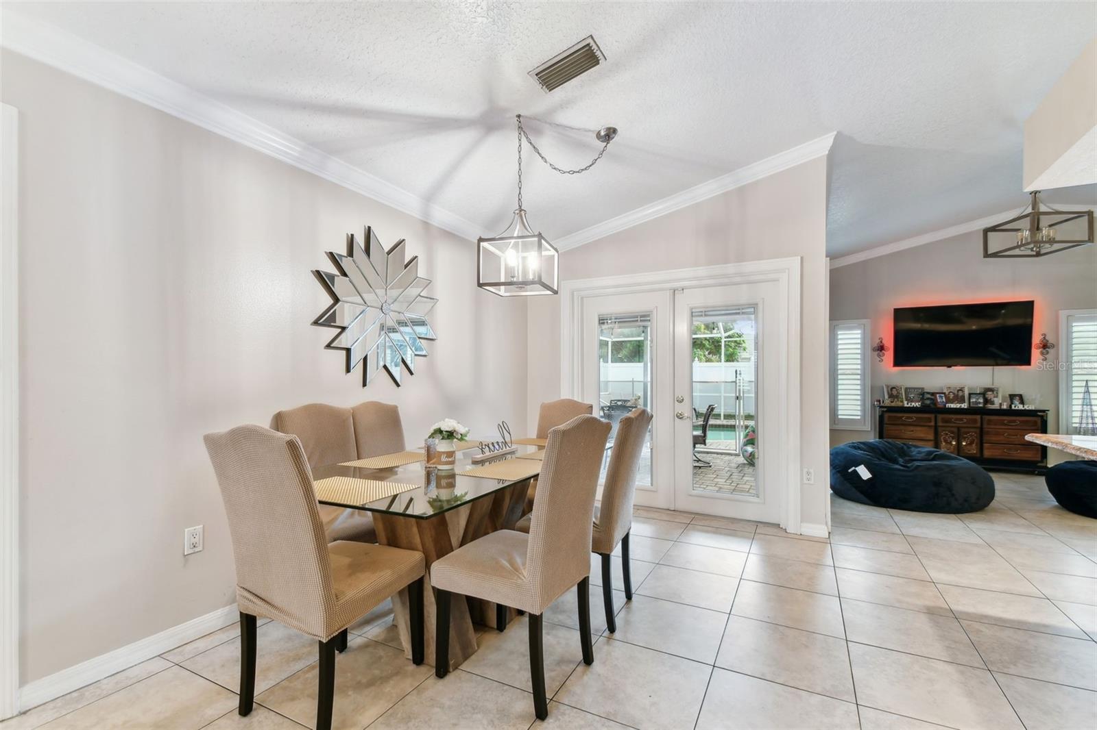 Dining/Great room