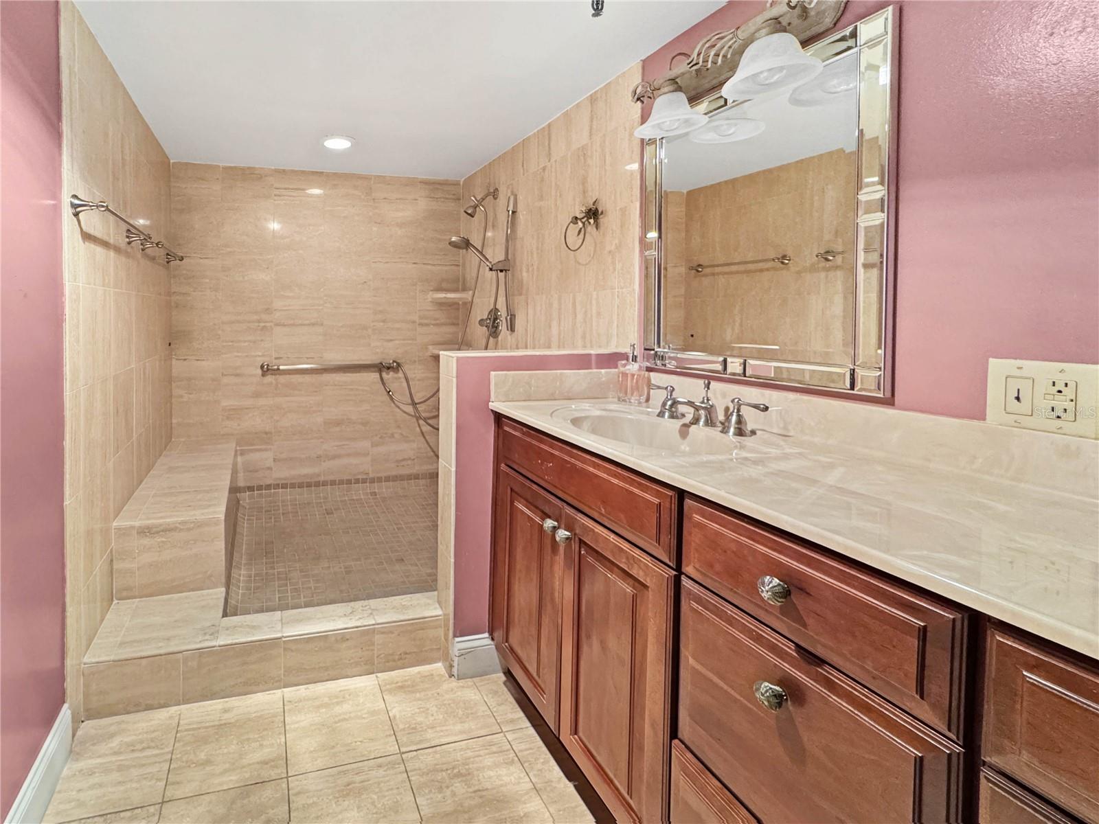 Primary en-suite bathroom.