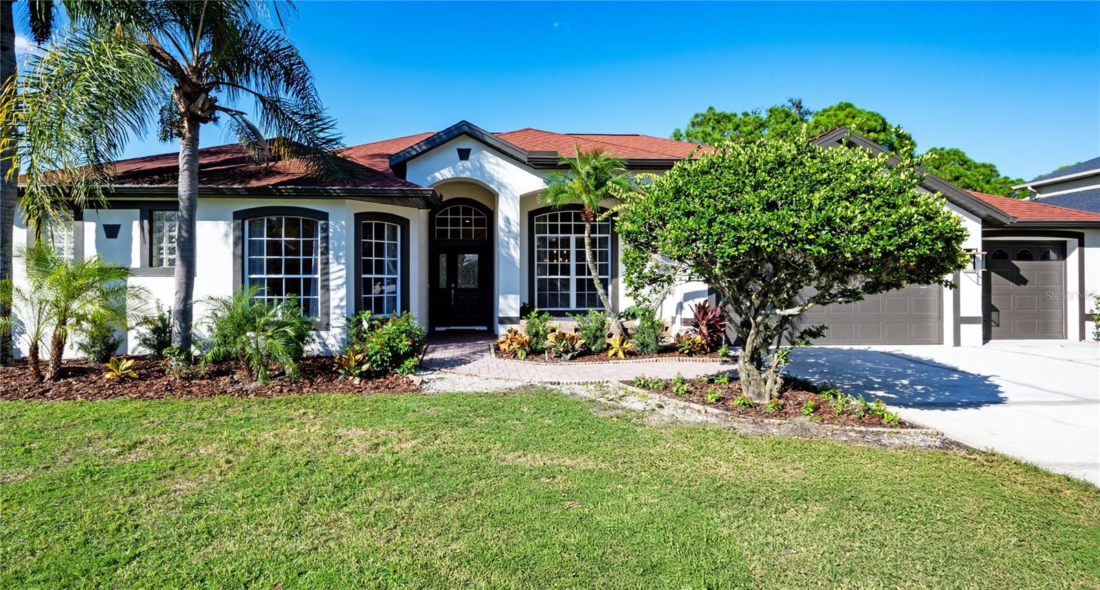 Cheval Dream HOME