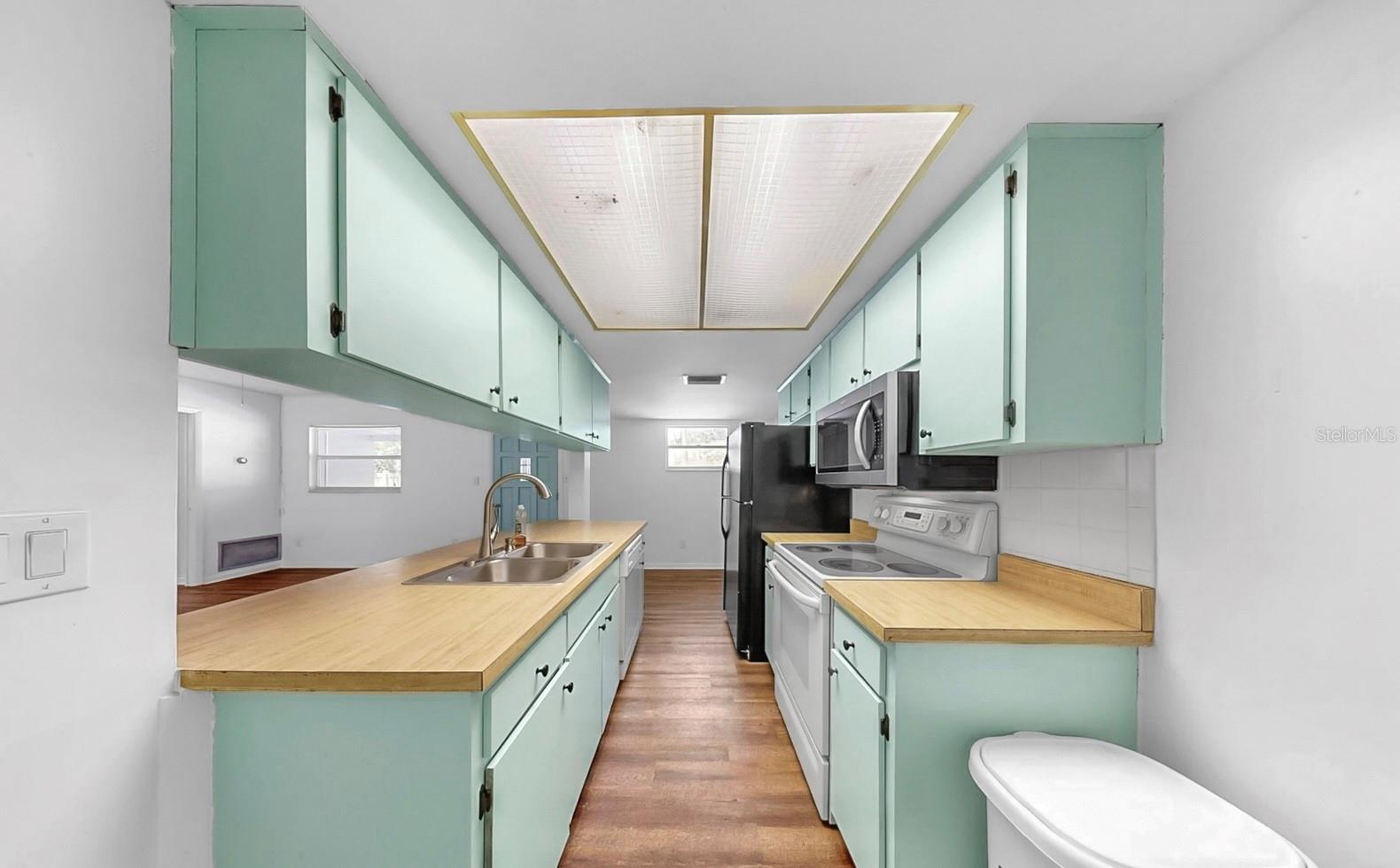 Apartment Kitchen