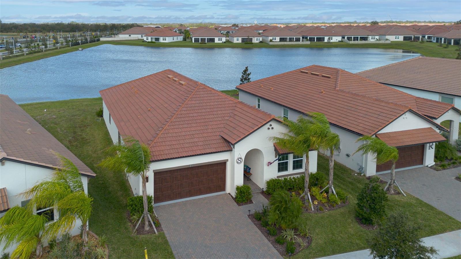 Prime lot & location