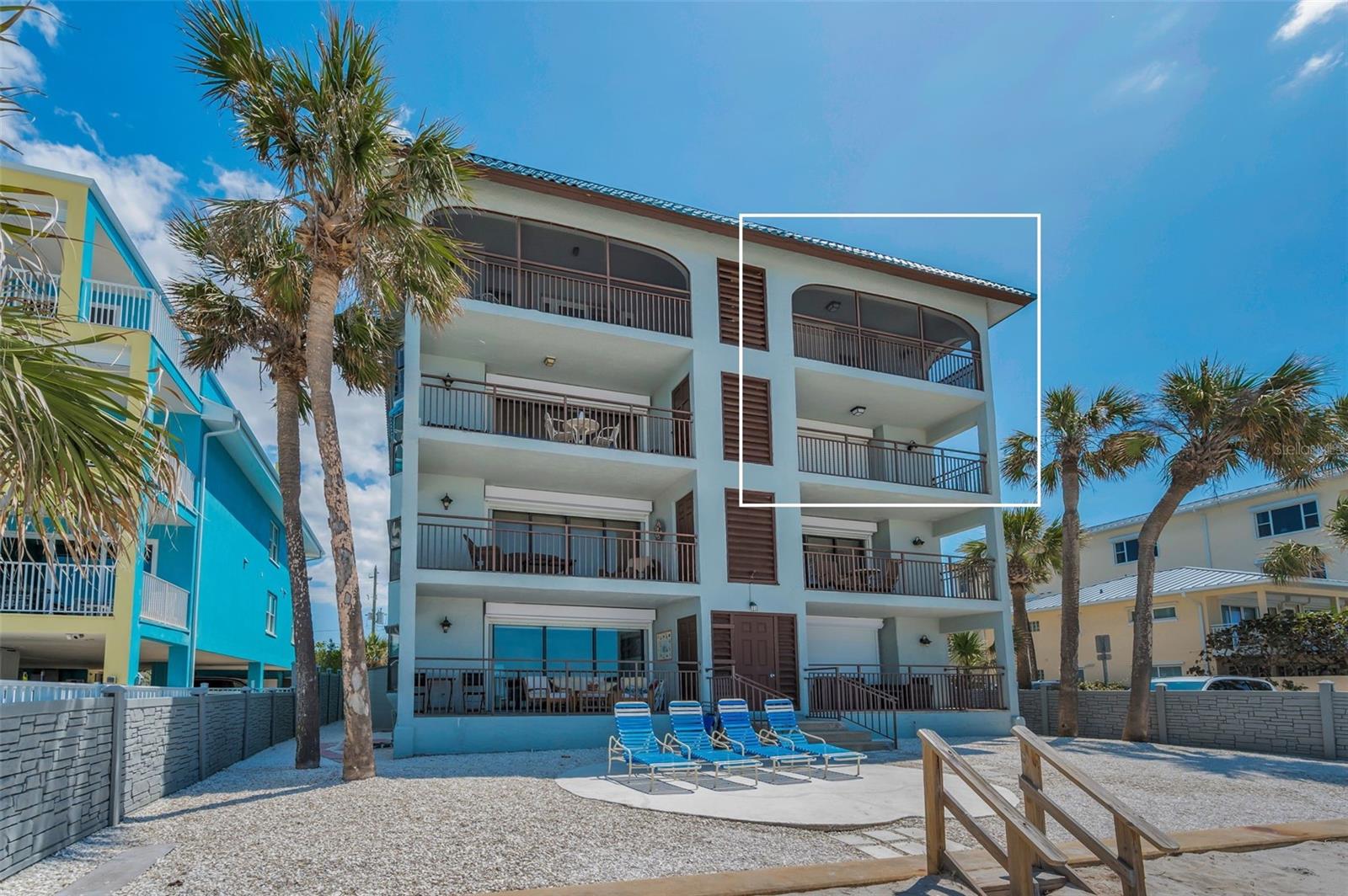 ..PH Unit # 5 Controls The Two Top Floors Plus a Private 27 x 21 Rooftop Patio / Sundeck. No Water Intrusion at All ever in any Unit .