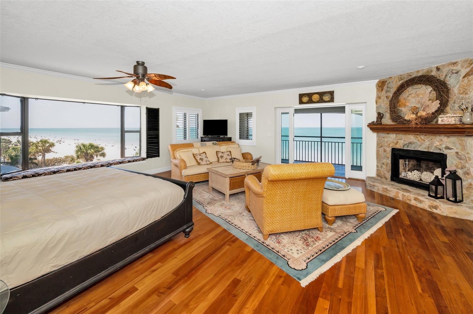 .. Spacious -  Top Floor-  PH Master Bedroom Suite  - Balcony  21.7 X 22.6.. Extraordinary Views .. Definition - Something that is beyond normal - making it very special.